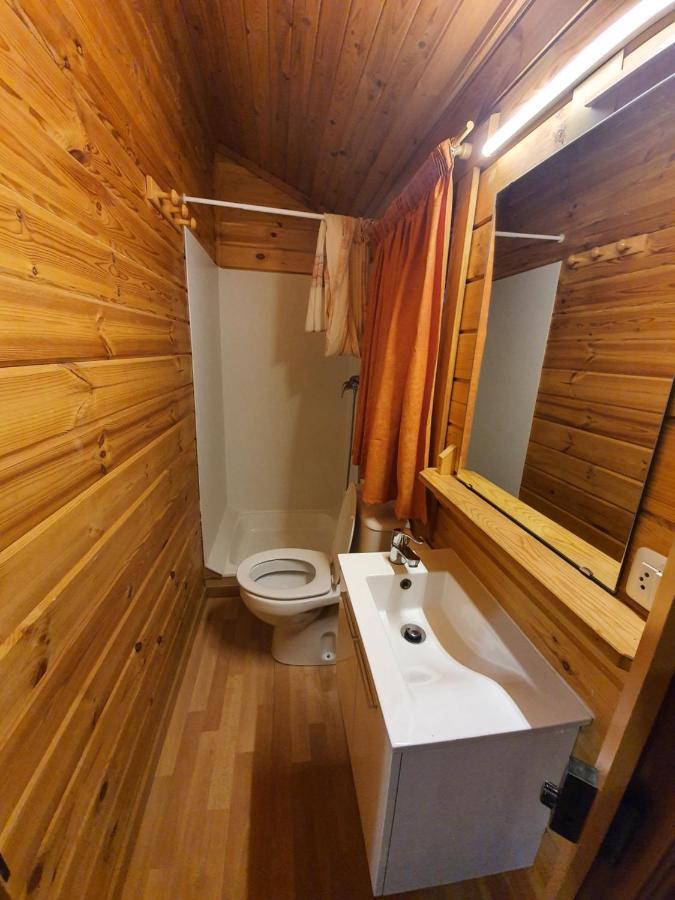 Bungalows Conca De Ter Vilallonga de Ter Eksteriør billede